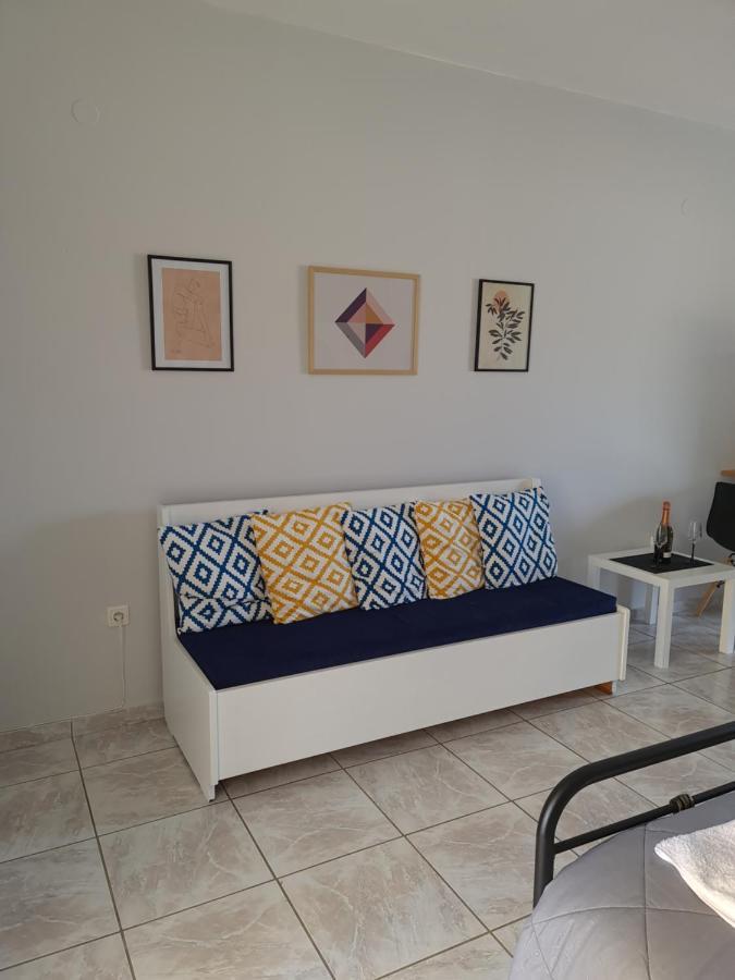 Seaside Apartment In Xilokastro - Selene By Booking Kottas ซิโลกาสโตร ภายนอก รูปภาพ
